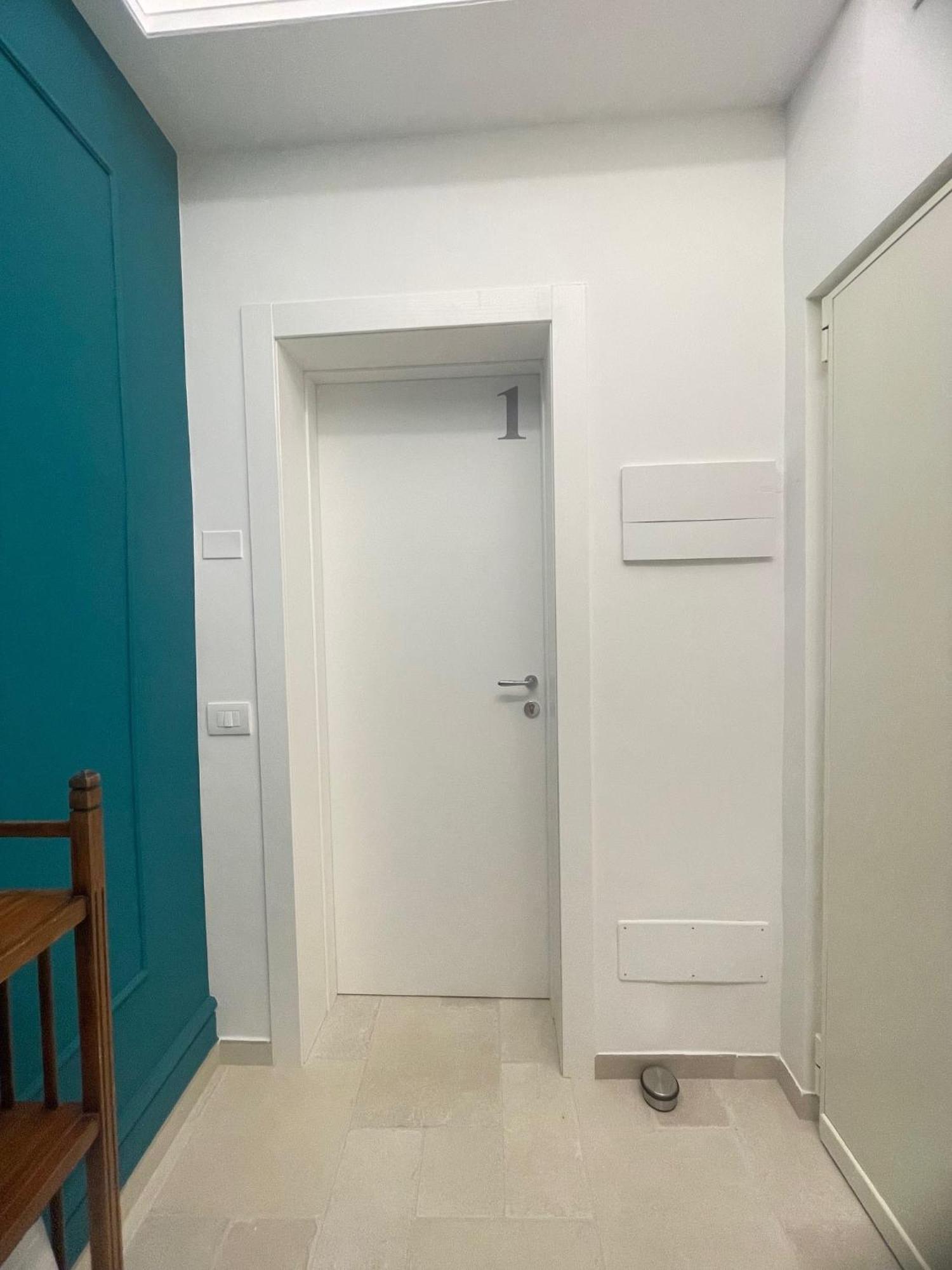 Hotel Civico 38 - Le Tre Chiavi à Bari Extérieur photo