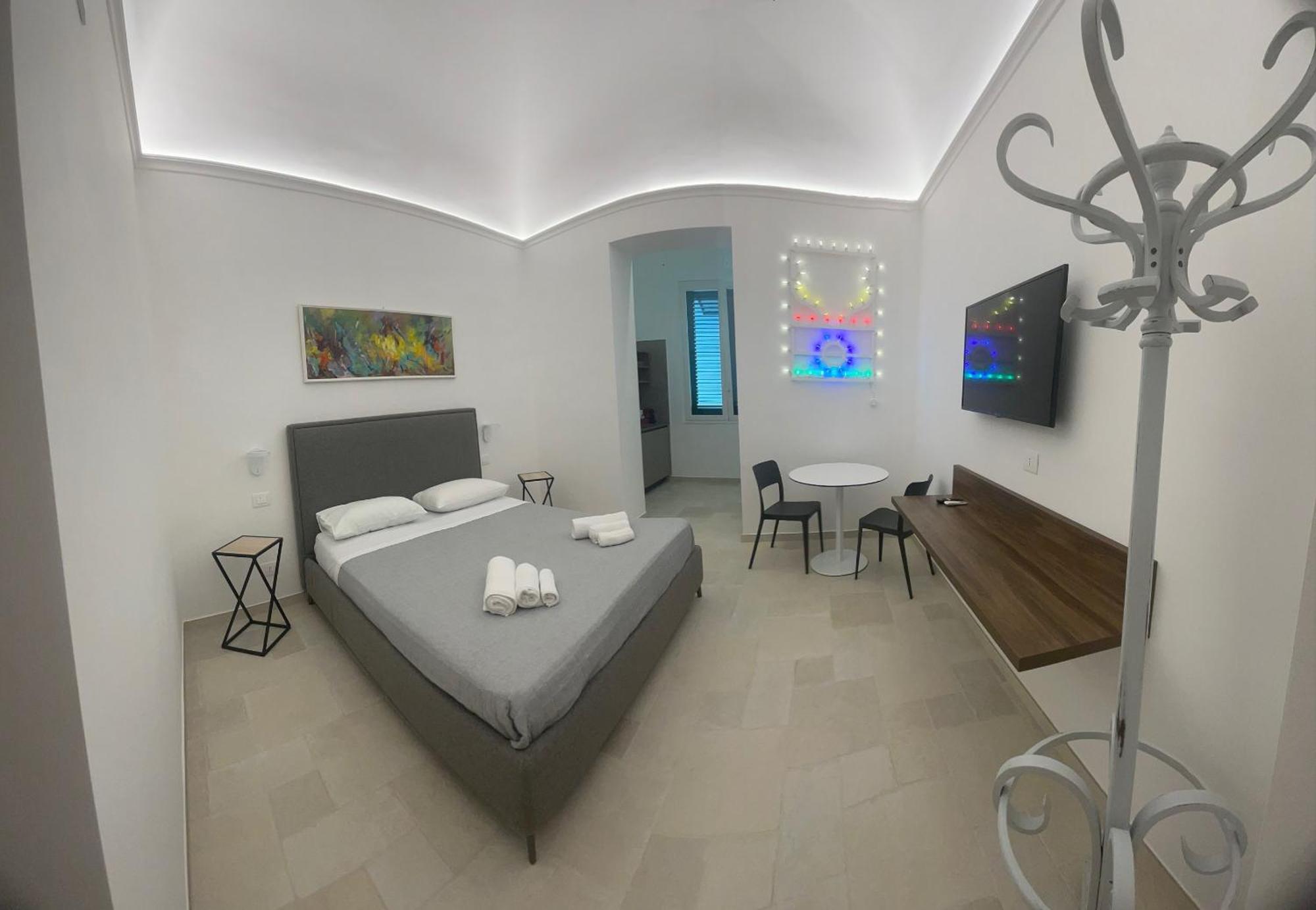 Hotel Civico 38 - Le Tre Chiavi à Bari Extérieur photo